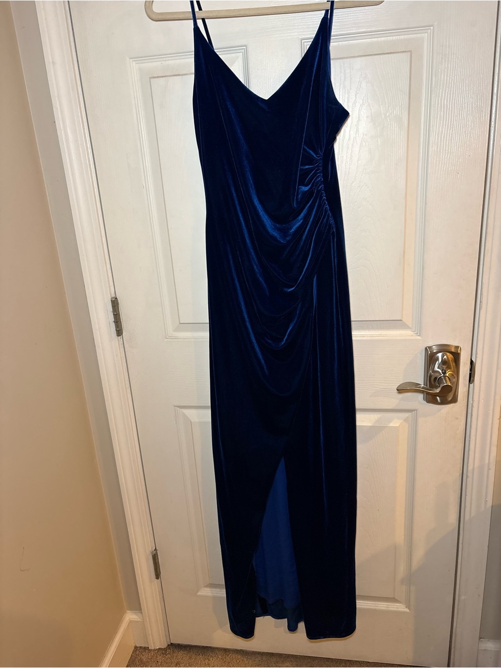 Betsy & Adam Velvet Maxi Dress in Royal Blue Size 6 Like New